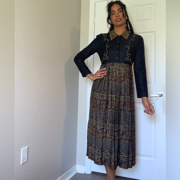 Vintage empire waist dress - Picture 3 of 5